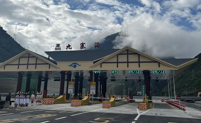 綿陽租車自駕九寨溝的九綿高速通車了，詳細的通行攻略來了，出行必看！